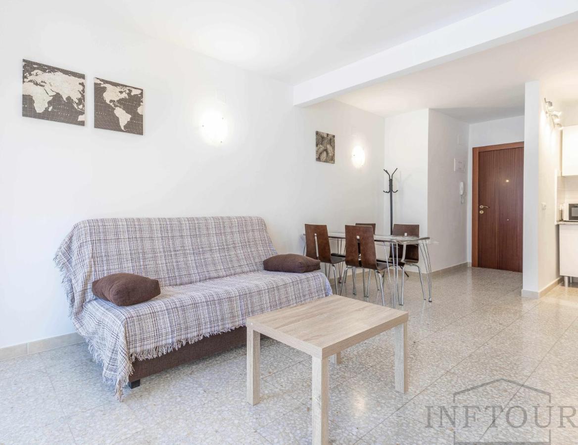 Inftour Paola III Apartamento 卡尔佩 外观 照片