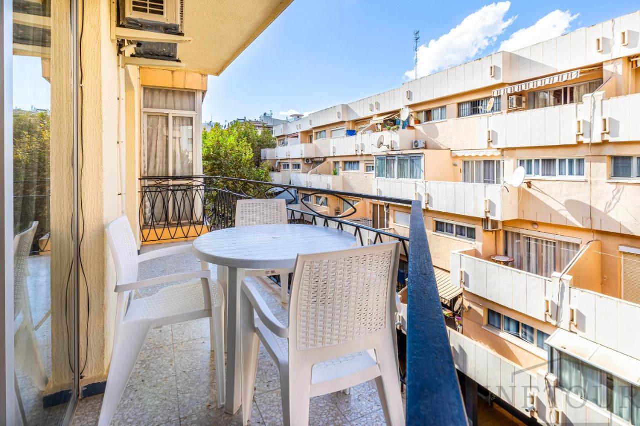 Inftour Paola III Apartamento 卡尔佩 外观 照片